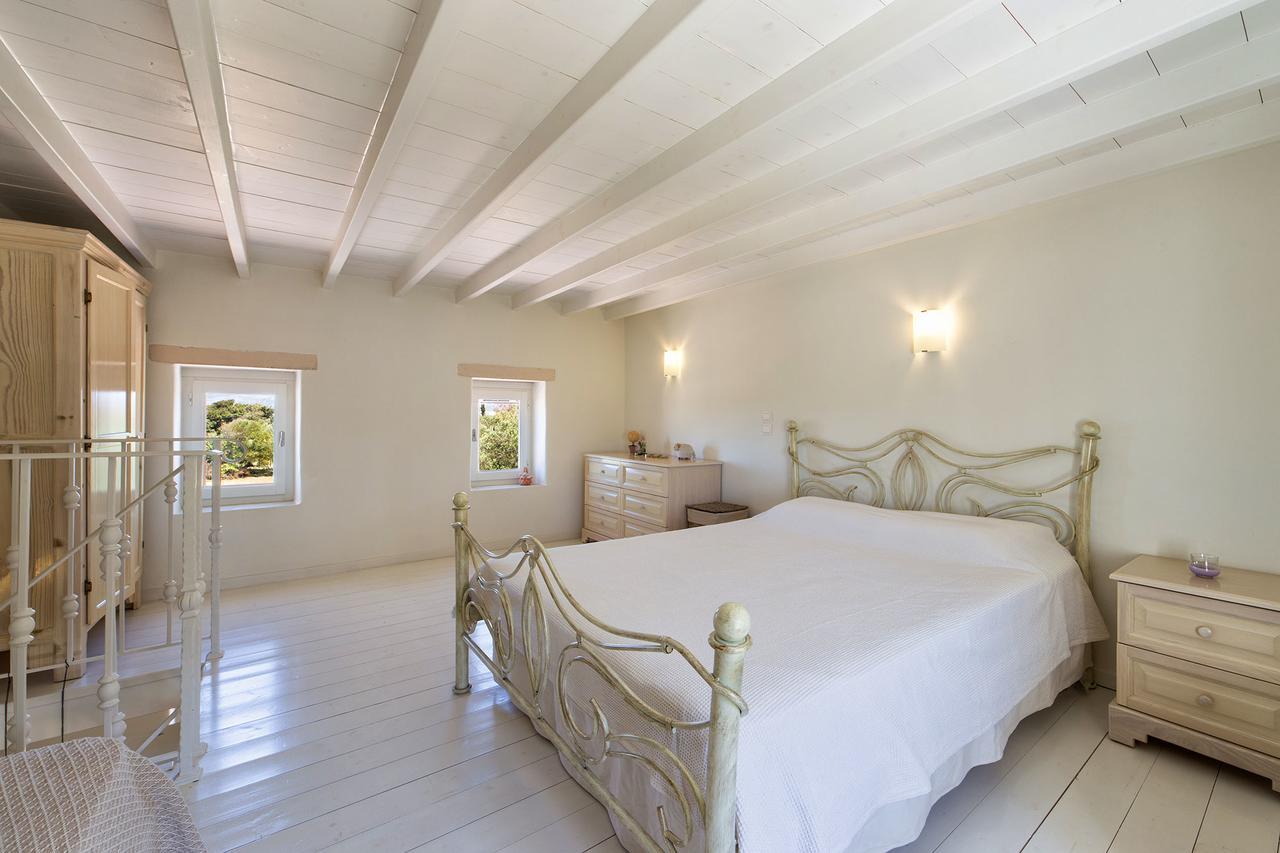 Villa Filizi - Filizi Naoussa Paros Santa Maria  Eksteriør billede